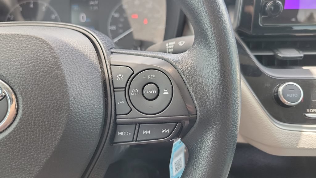Certified 2024 Toyota Corolla LE FWD image 21