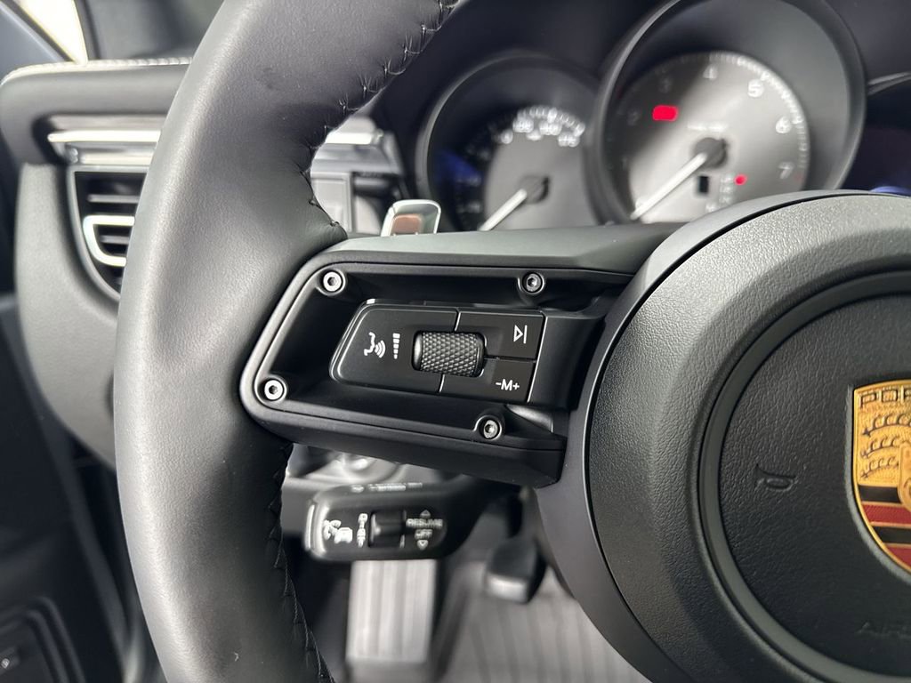 New 2026 Porsche Macan S AWD/4WD image 38