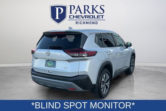 Used 2022 Nissan Rogue SV FWD image 7