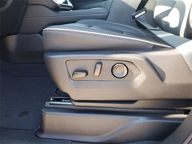 New 2026 GMC Yukon XL Elevation image 19
