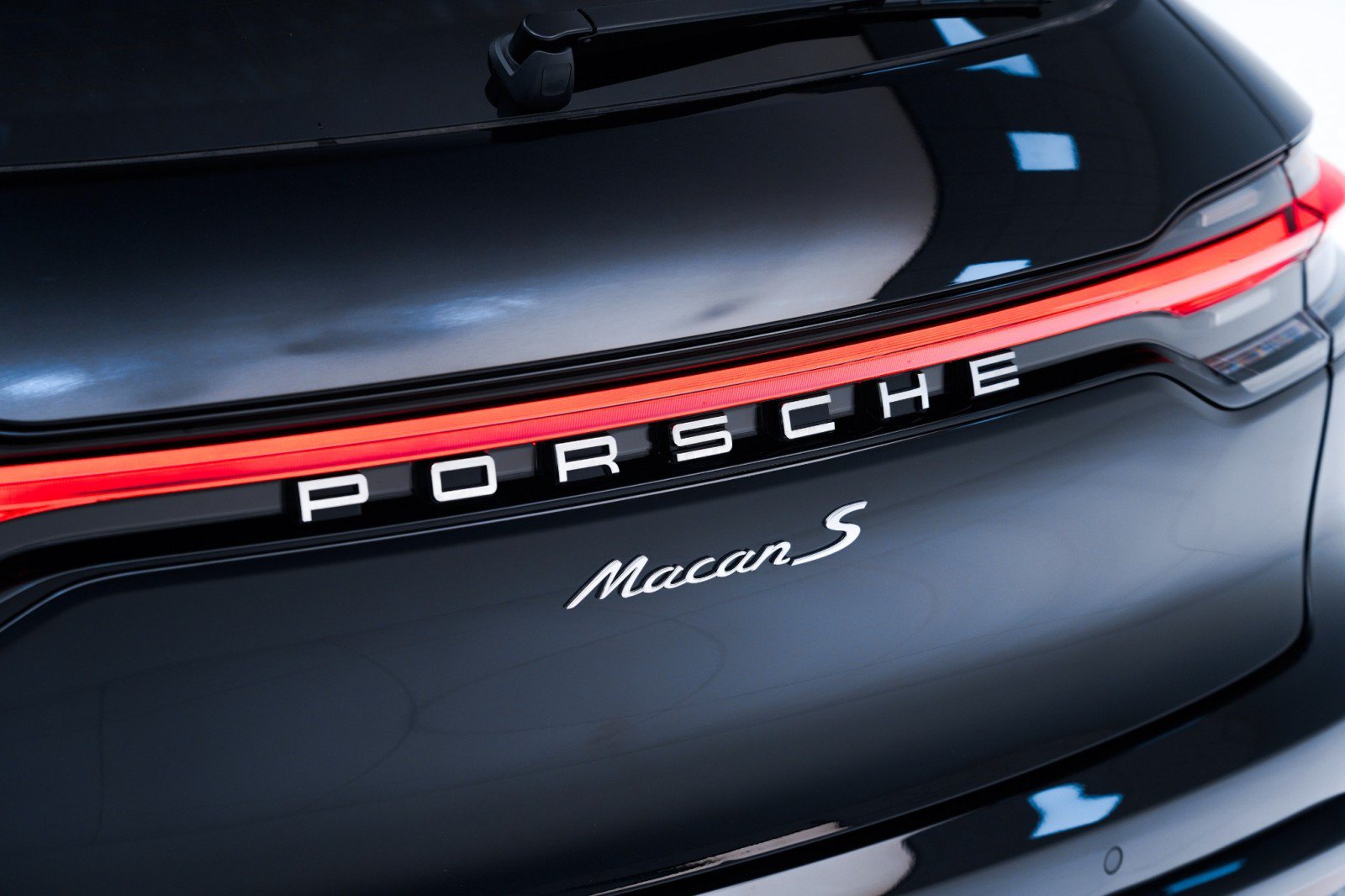 New 2026 Porsche Macan S AWD/4WD image 14