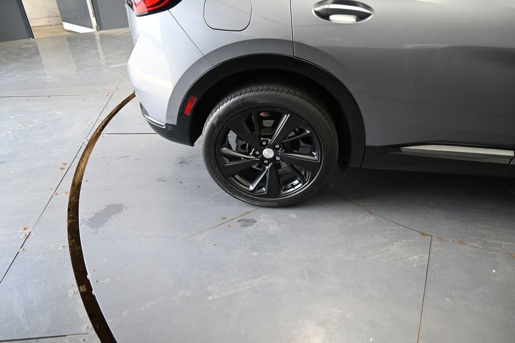 Used 2021 Buick Envision Essence w/ Sport Touring Package AWD/4WD image 22