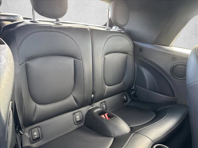 Used 2019 MINI Cooper Cooper image 20