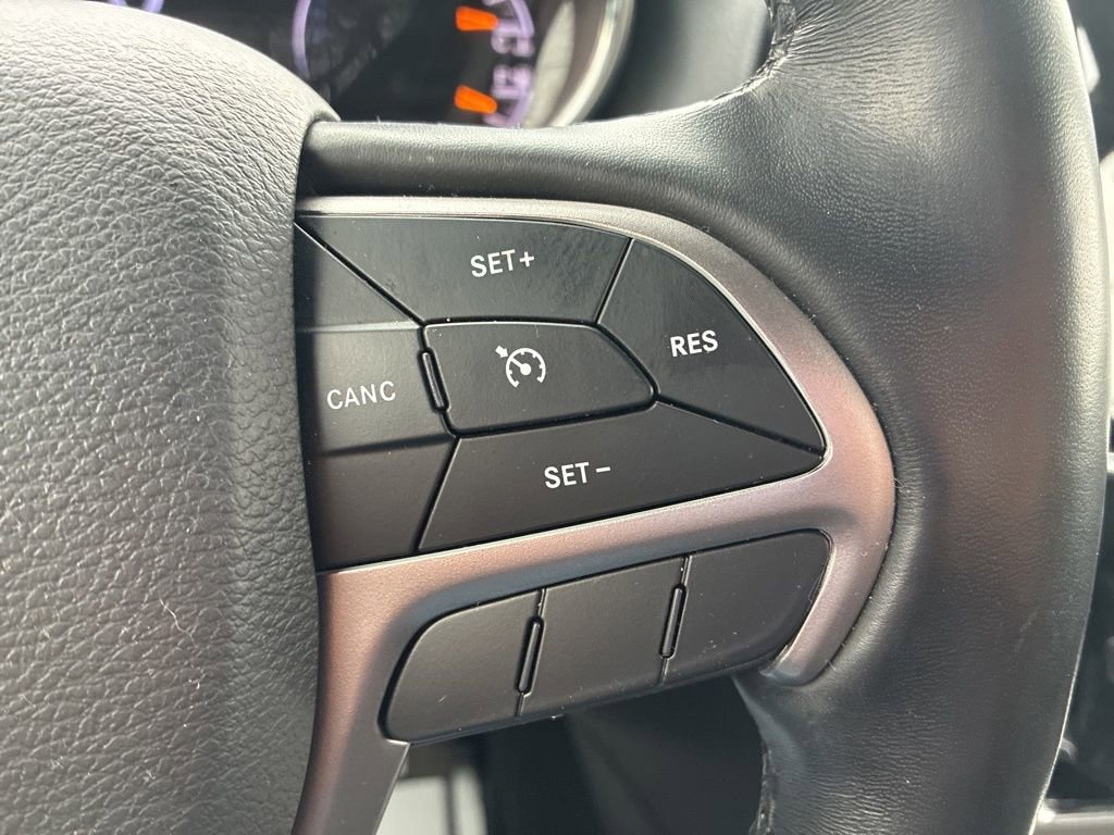 Used 2021 Jeep Grand Cherokee Limited image 22