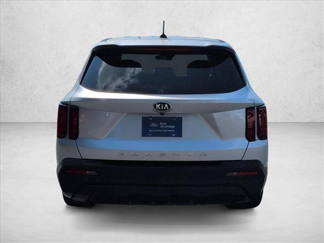 Used 2021 Kia Sorento LX FWD image 7