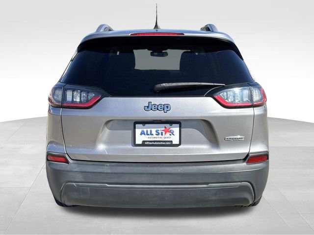 Used 2019 Jeep Cherokee Latitude w/ Popular Appearance Group image 7