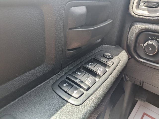 Used 2020 RAM 2500 Tradesman w/ Chrome Appearance Group image 17