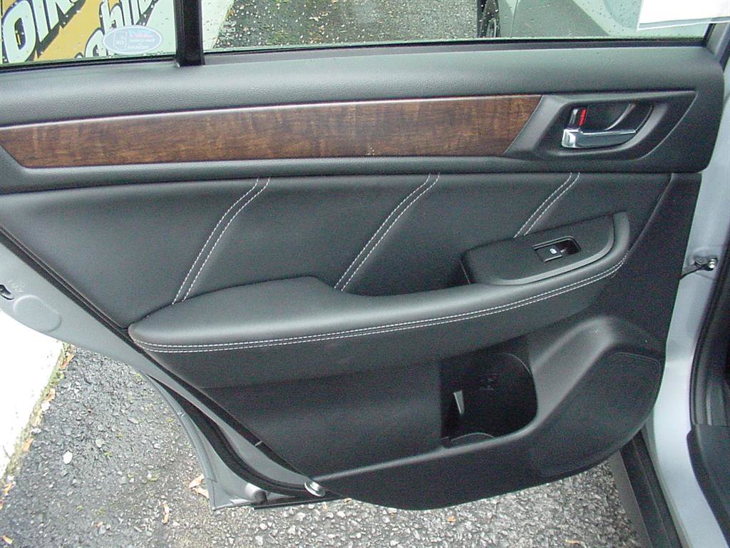 Used 2018 Subaru Outback 2.5i Limited image 22