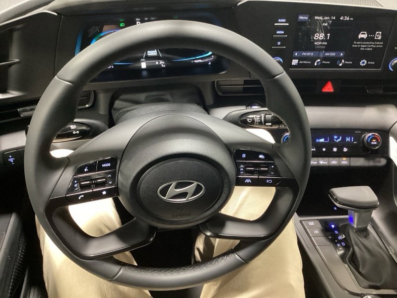 New 2026 Hyundai Elantra Sport w/ Cargo Package image 24