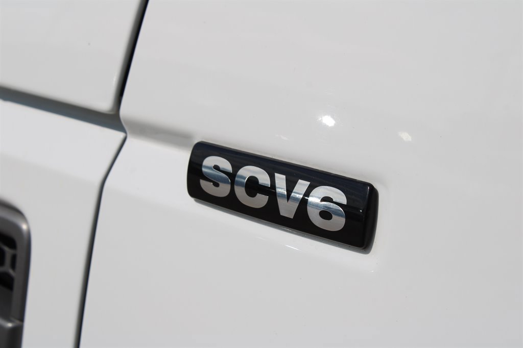 Used 2014 Land Rover LR4 HSE image 9