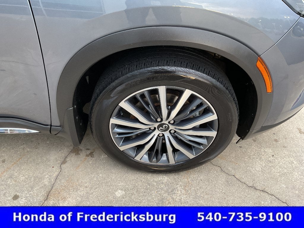 Used 2023 INFINITI QX60 Sensory w/ Vision Package AWD/4WD image 13