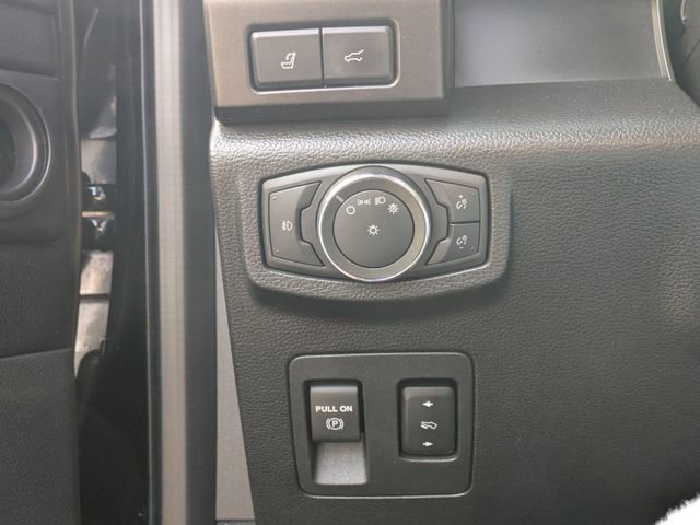 Used 2021 Ford Expedition Max Limited image 15