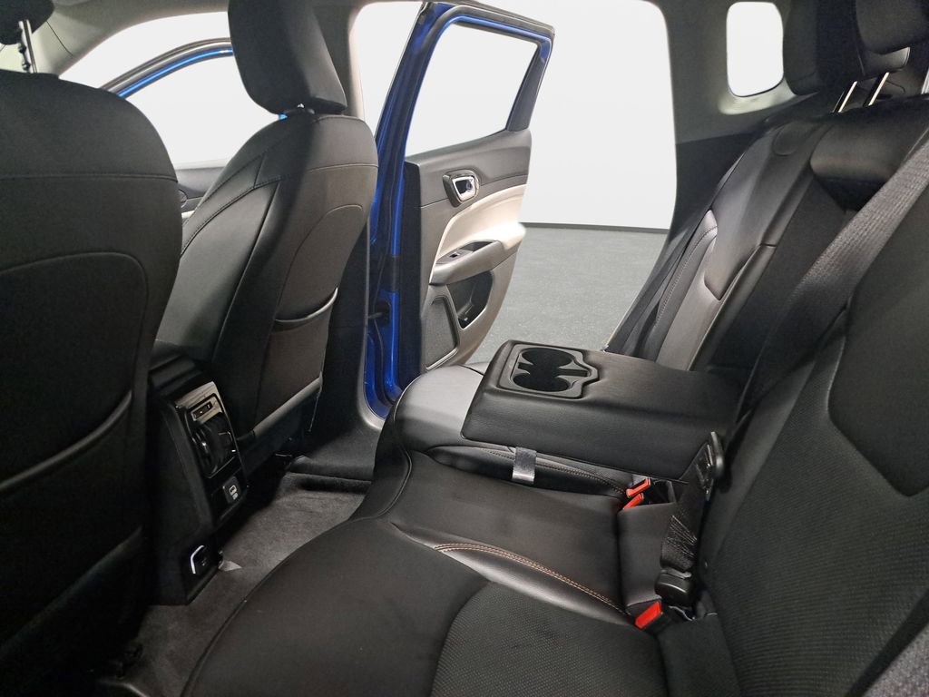 Certified 2022 Jeep Compass Limited image 15