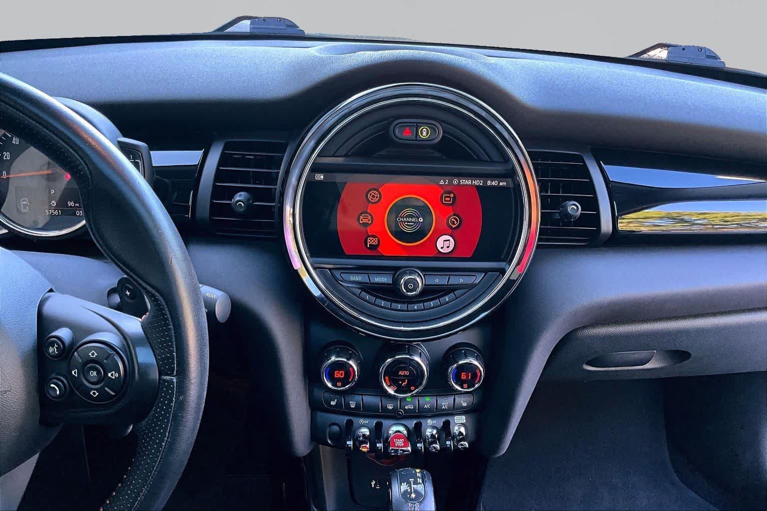 Used 2019 MINI Cooper S w/ Signature Upholstery Package FWD image 7