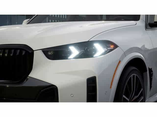 Used 2026 BMW X5 xDrive40i w/ M Sport Package AWD/4WD image 6