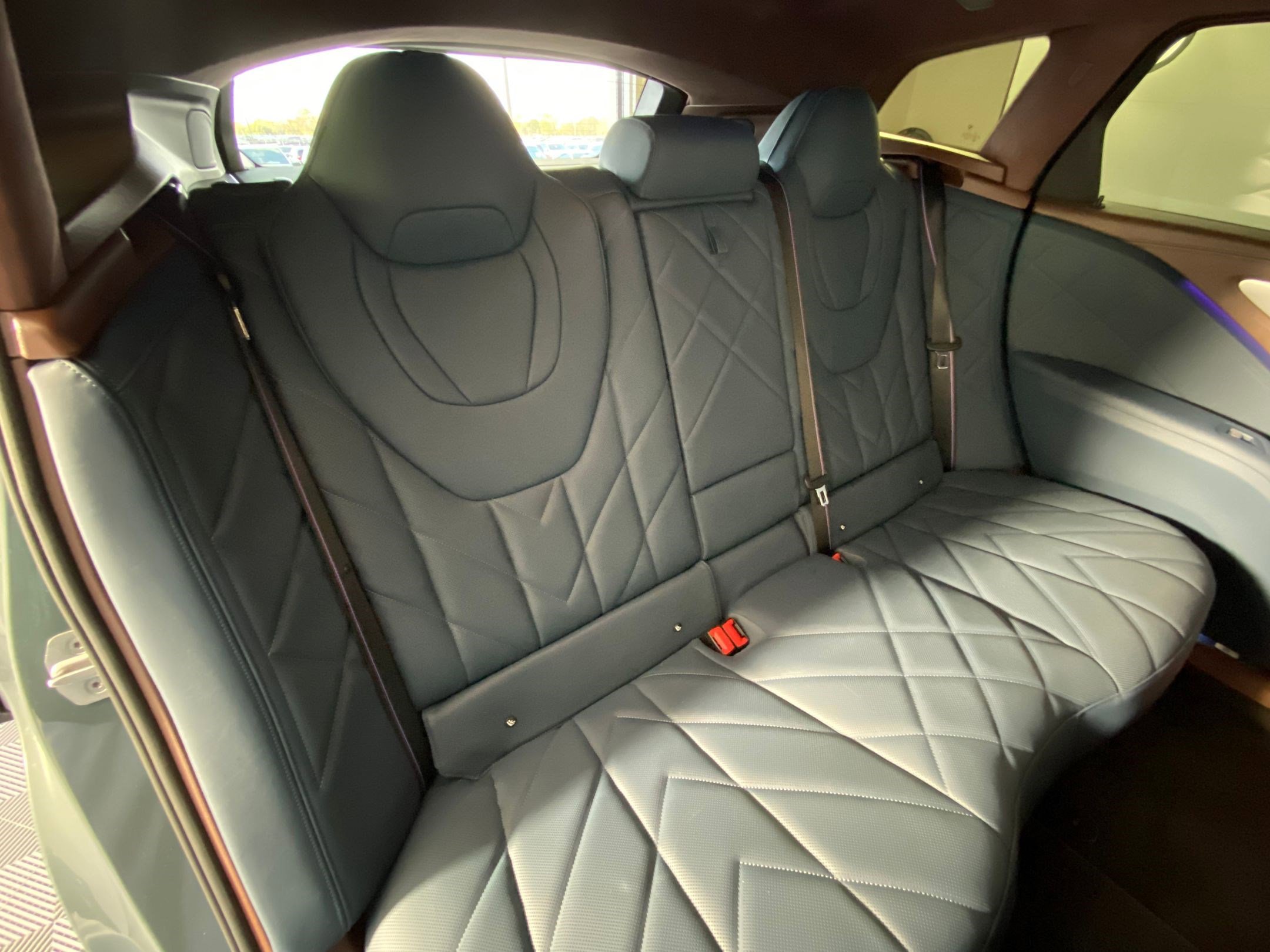 Used 2023 BMW XM image 32