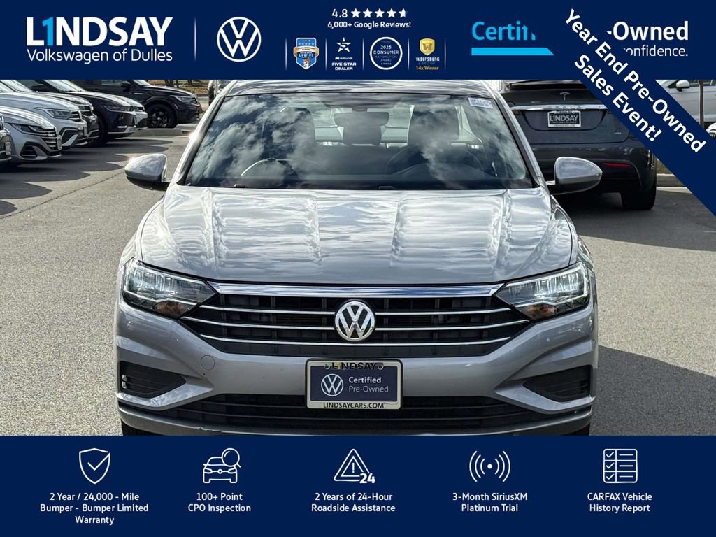 Certified 2021 Volkswagen Jetta SE image 3