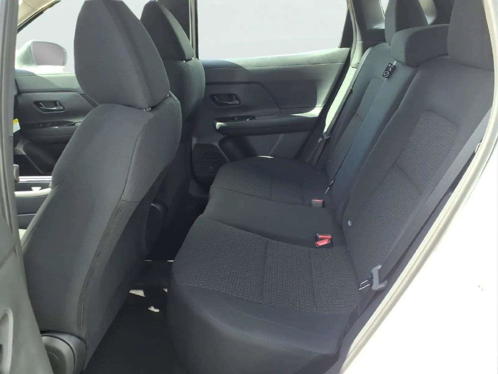 New 2027 Nissan Kicks S FWD image 14