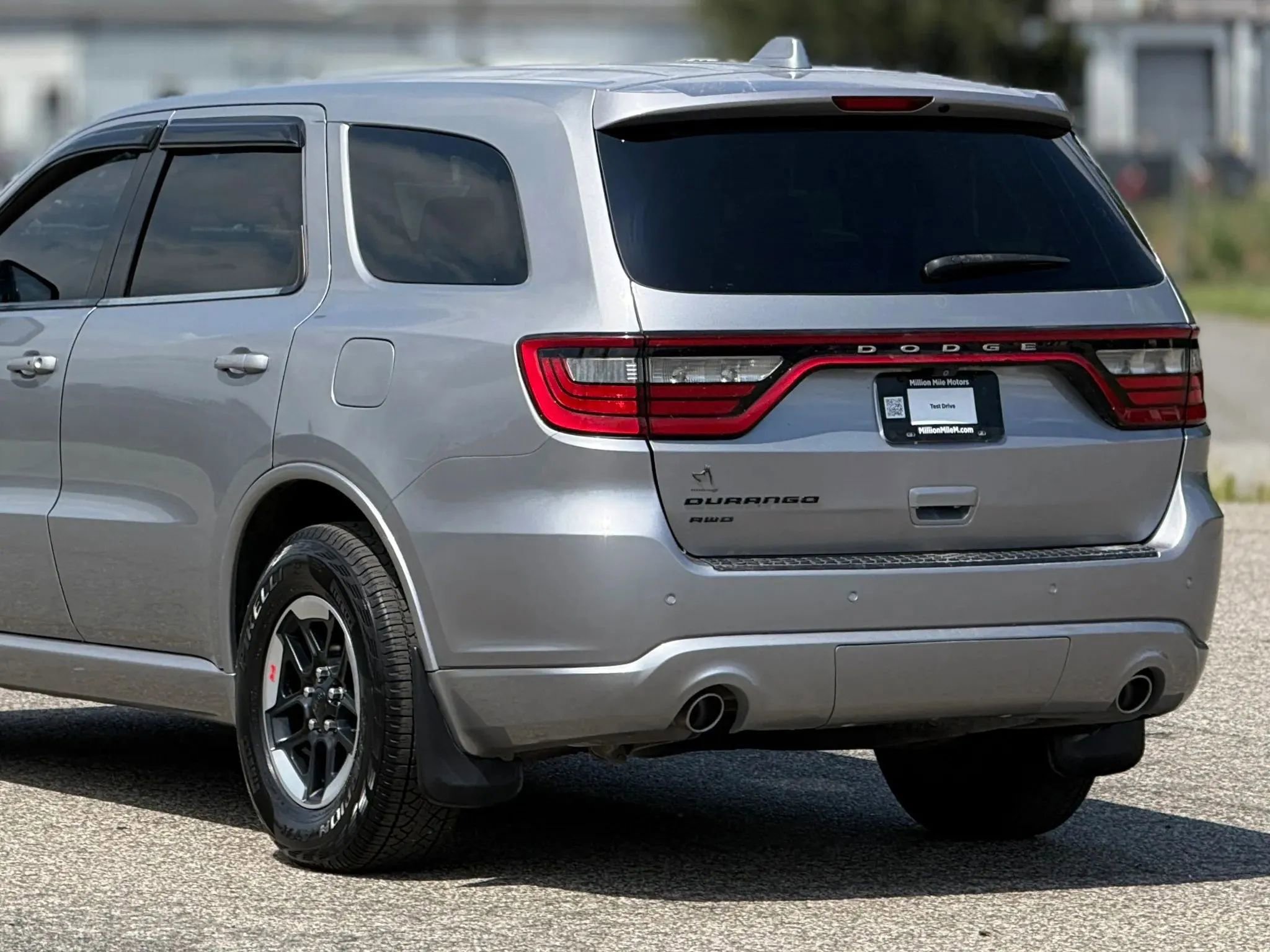 Used 2015 Dodge Durango Limited w/ Blacktop Package AWD/4WD image 16
