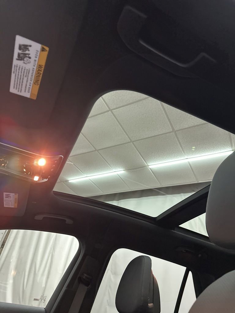 New 2026 Mercedes-Benz GLC 300 4MATIC image 18