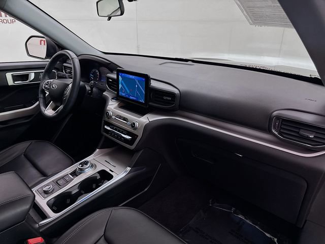 Used 2023 Ford Explorer XLT w/ Equipment Group 202A image 29