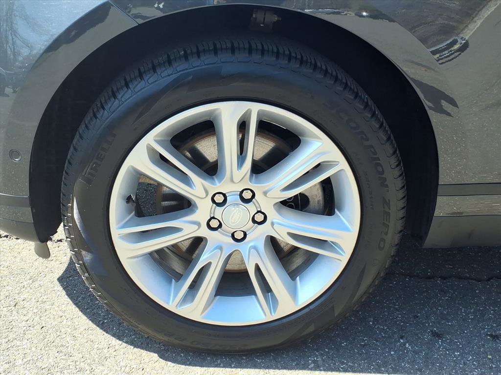 Certified 2026 Land Rover Range Rover Velar S image 9