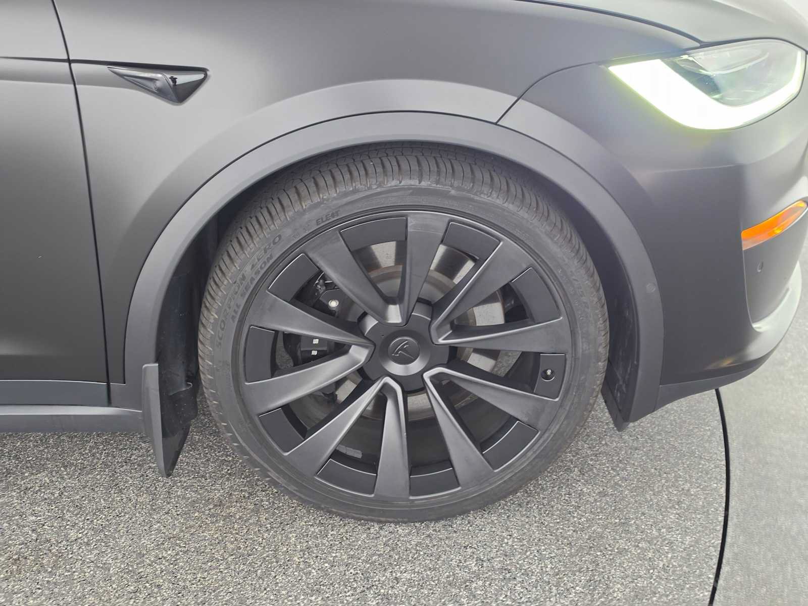 Used 2022 Tesla Model X AWD/4WD image 9