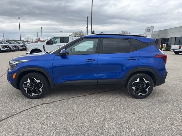 Used 2025 Kia Seltos S AWD/4WD image 6