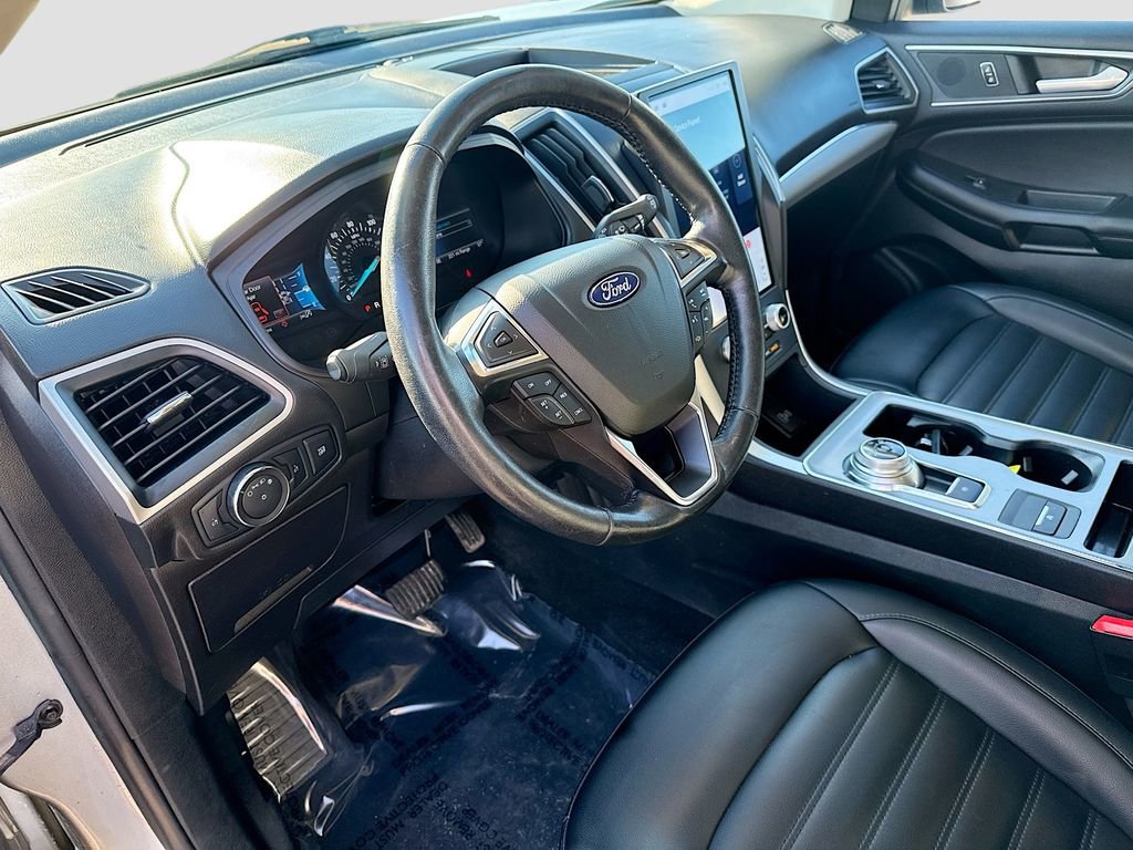 Certified 2022 Ford Edge SEL AWD/4WD image 9