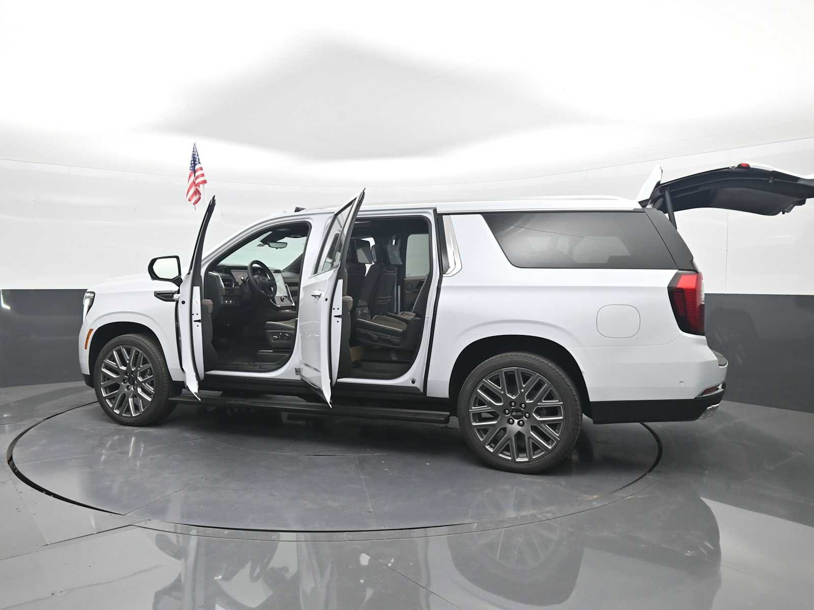 New 2026 GMC Yukon XL Denali Ultimate AWD/4WD image 54