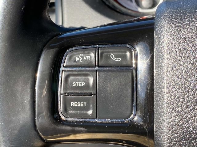 Used 2015 Dodge Grand Caravan SE FWD image 14