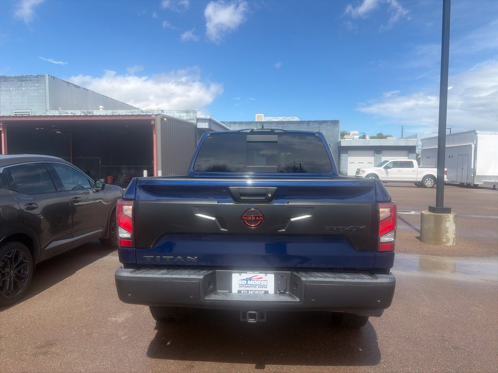 Used 2024 Nissan Titan PRO-4X w/ Off Road Protection Package AWD/4WD image 12