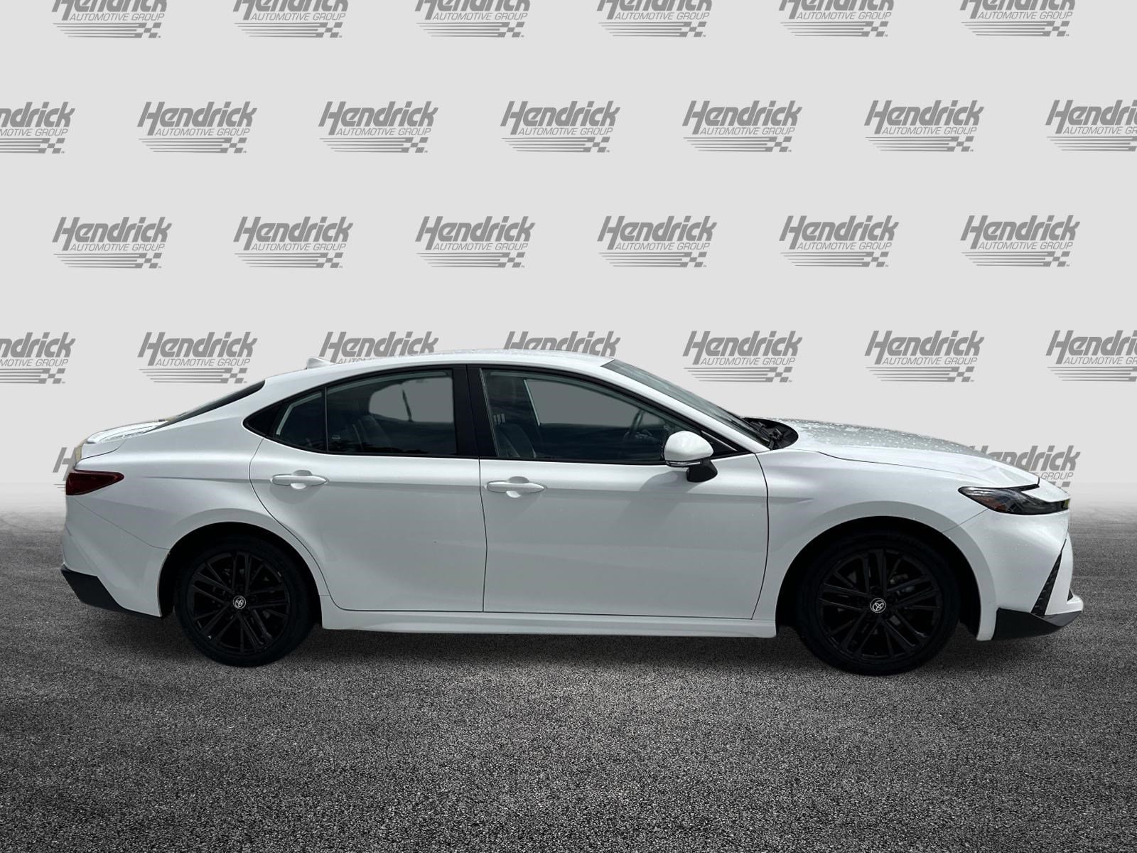 Certified 2025 Toyota Camry SE FWD image 11