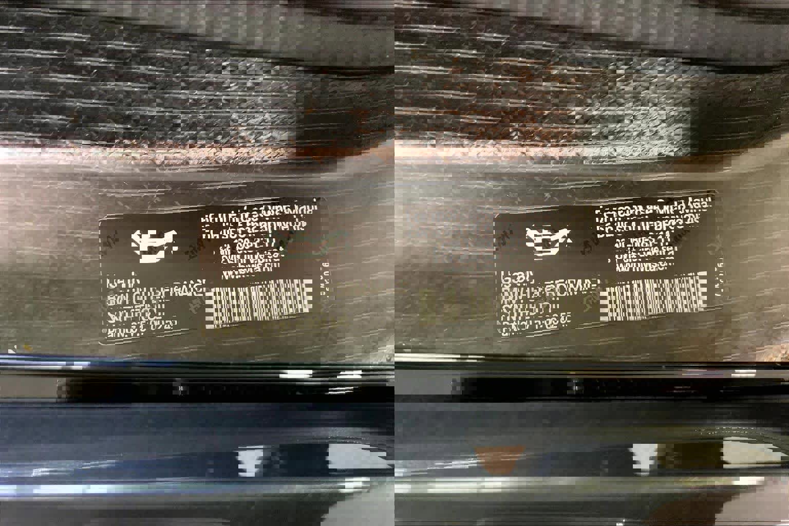 Used 2014 BMW i8 image 32