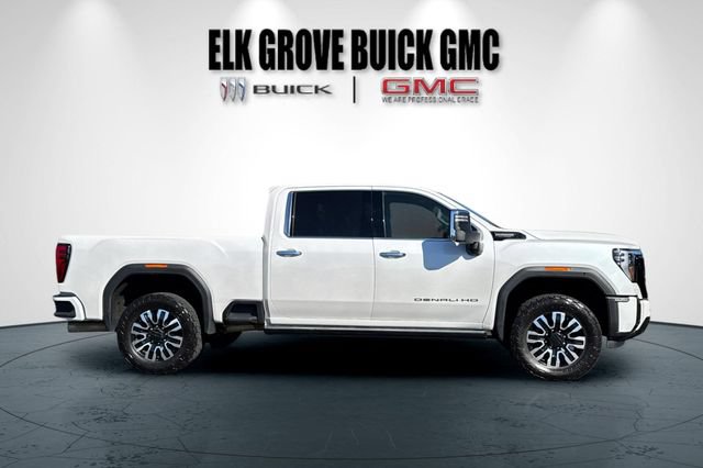 Used 2025 GMC Sierra 2500 Denali Ultimate AWD/4WD image 3