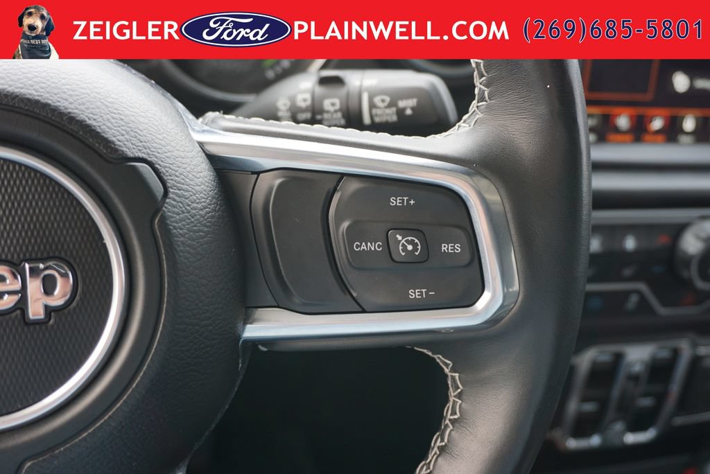 Used 2023 Jeep Wrangler Unlimited Sahara w/ Cold Weather Group AWD/4WD image 25
