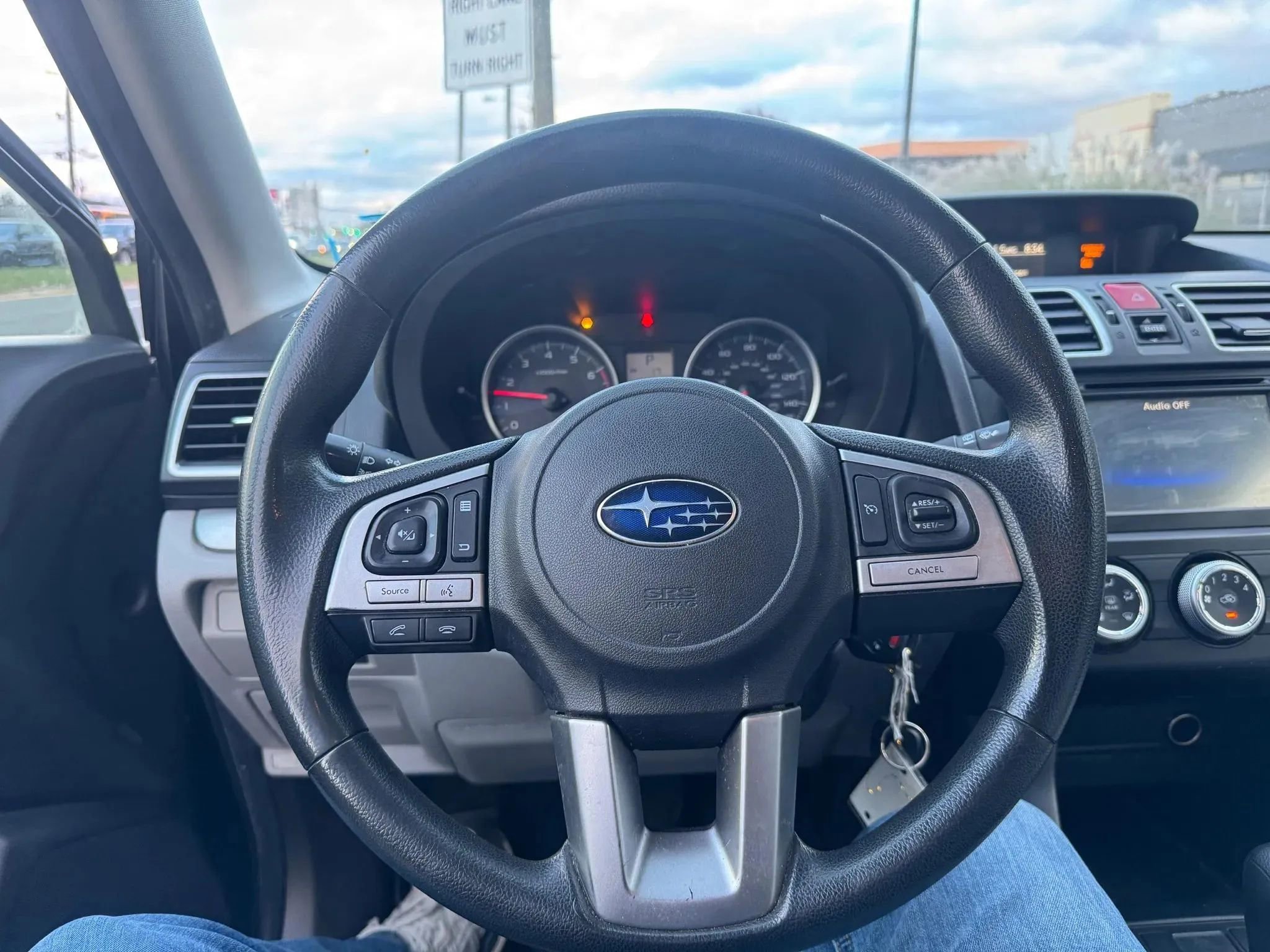 Used 2017 Subaru Forester 2.5i w/ Alloy Wheel Package AWD/4WD image 11
