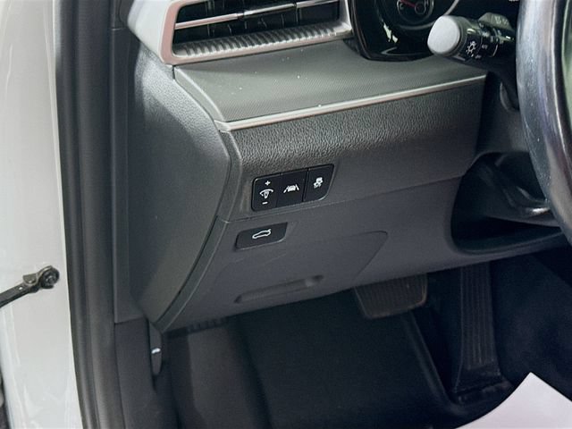 Used 2021 Kia K5 GT-Line AWD/4WD image 13