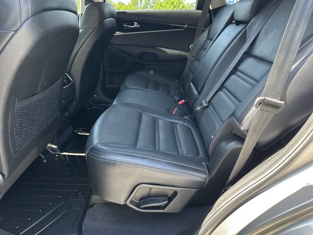 Used 2017 Kia Sorento FWD w/ LX Convenience Package image 25