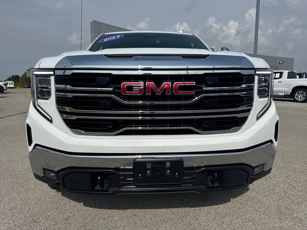 Used 2023 GMC Sierra 1500 SLT w/ SLT Premium Package image 9