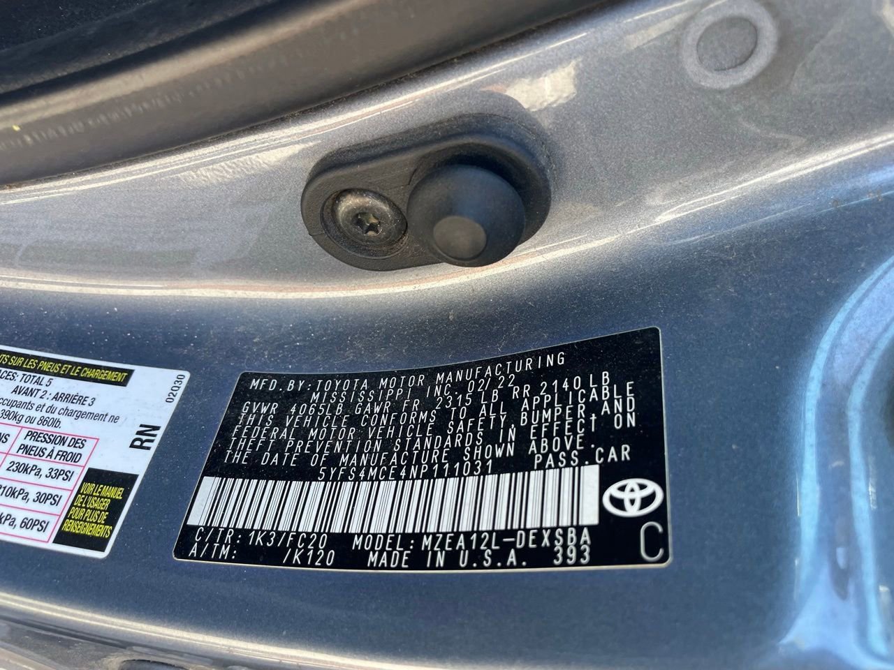 Used 2022 Toyota Corolla SE w/ Carpet Mat Package (TMS) image 12