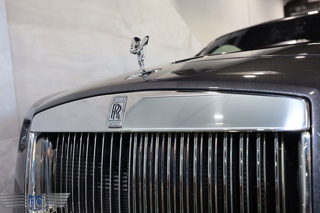 Used 2019 Rolls-Royce Wraith image 41