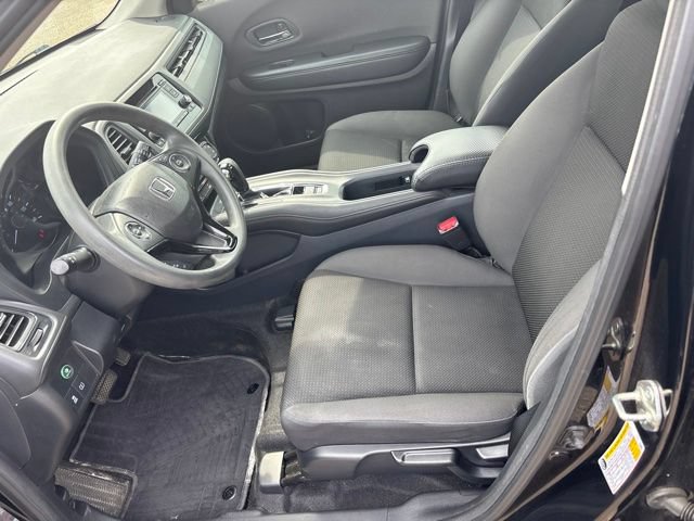 Used 2019 Honda HR-V LX image 5