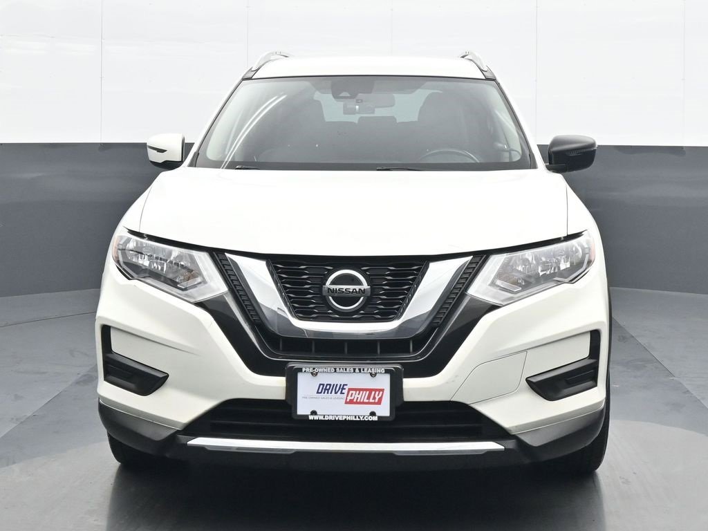 Used 2020 Nissan Rogue S w/ Special Edition Package image 1