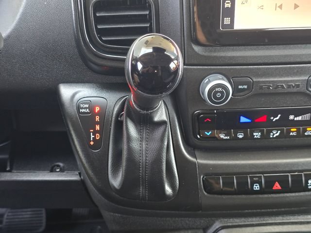 Used 2025 RAM ProMaster 2500 w/ Convenience Group FWD image 15