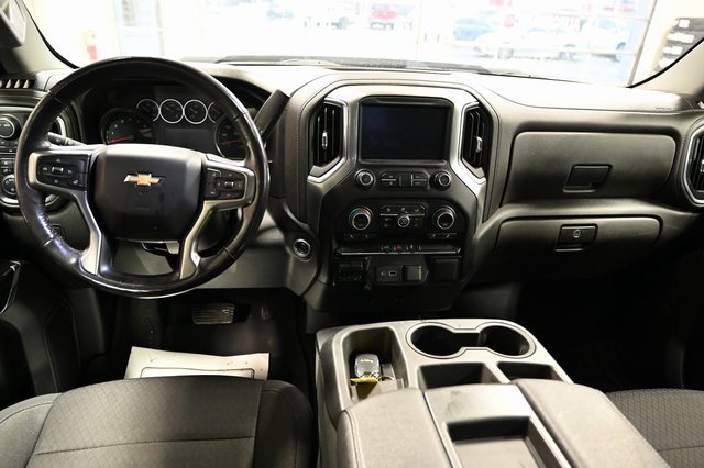 Used 2022 Chevrolet Silverado 2500 LT w/ Convenience Package image 14