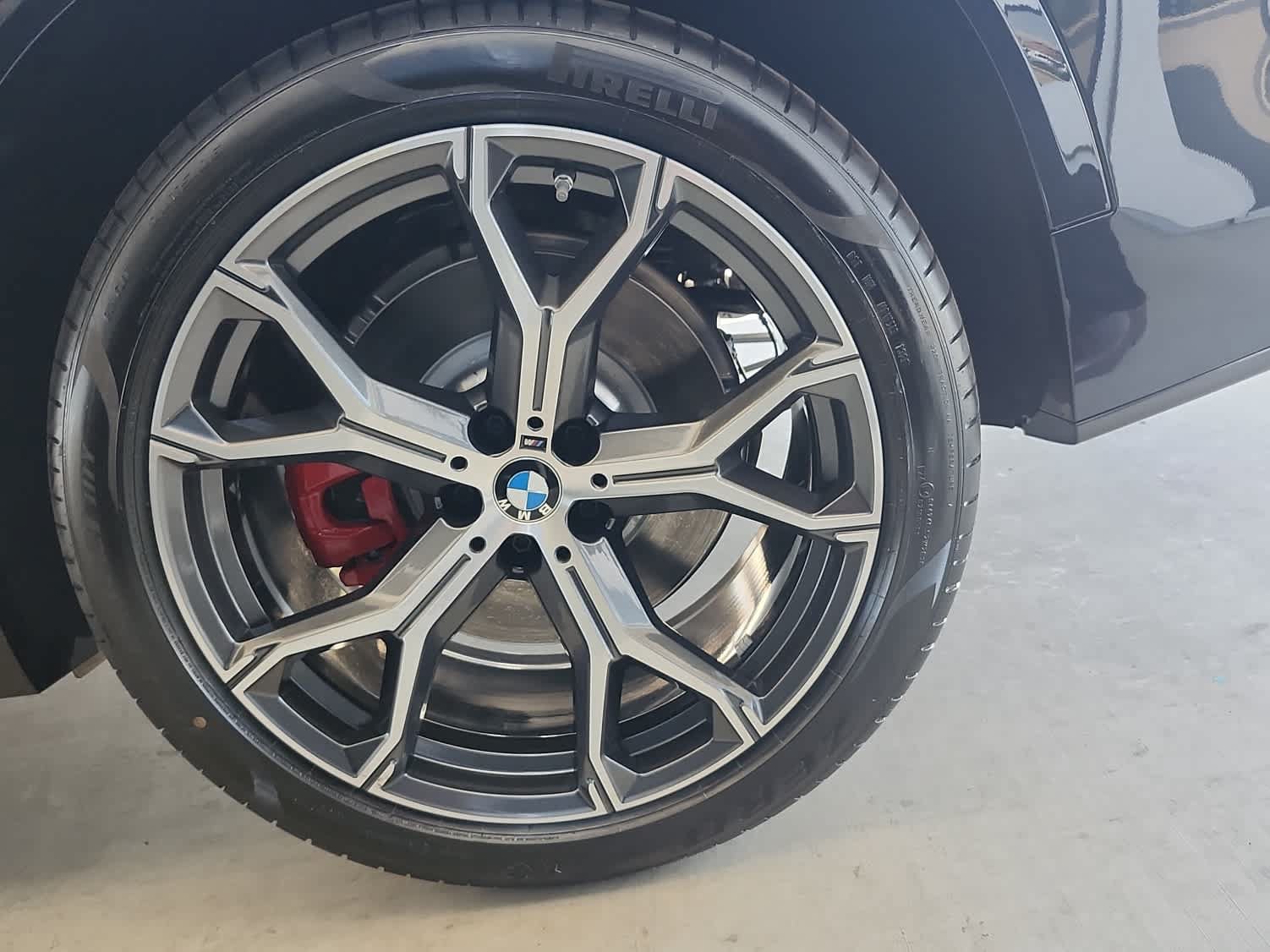 New 2026 BMW X5 xDrive50e w/ Executive Package AWD/4WD image 10