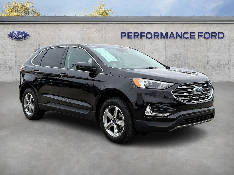 Certified 2022 Ford Edge SEL w/ Convenience Package AWD/4WD image 5