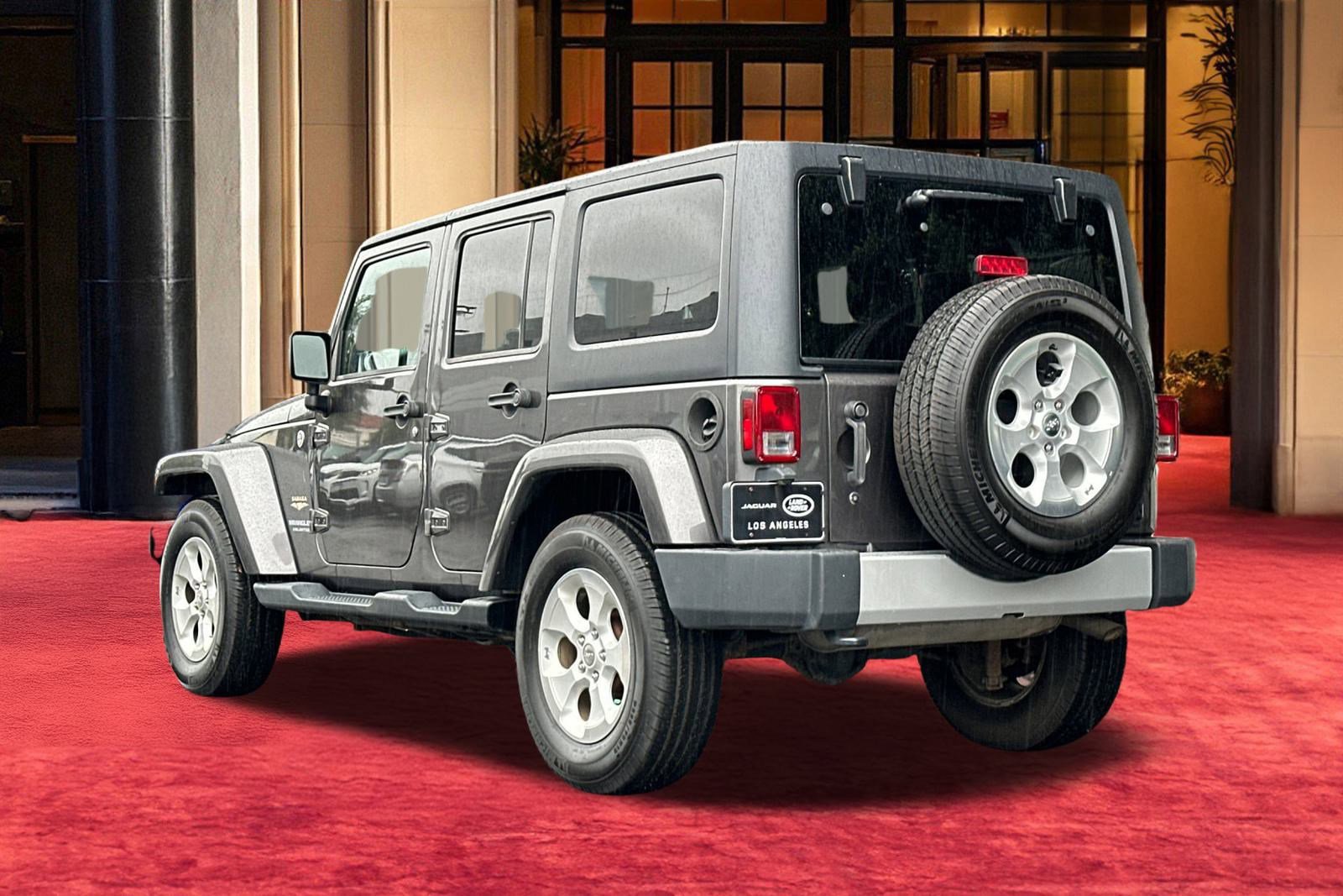 Used 2014 Jeep Wrangler Unlimited Sahara w/ Connectivity Group image 4