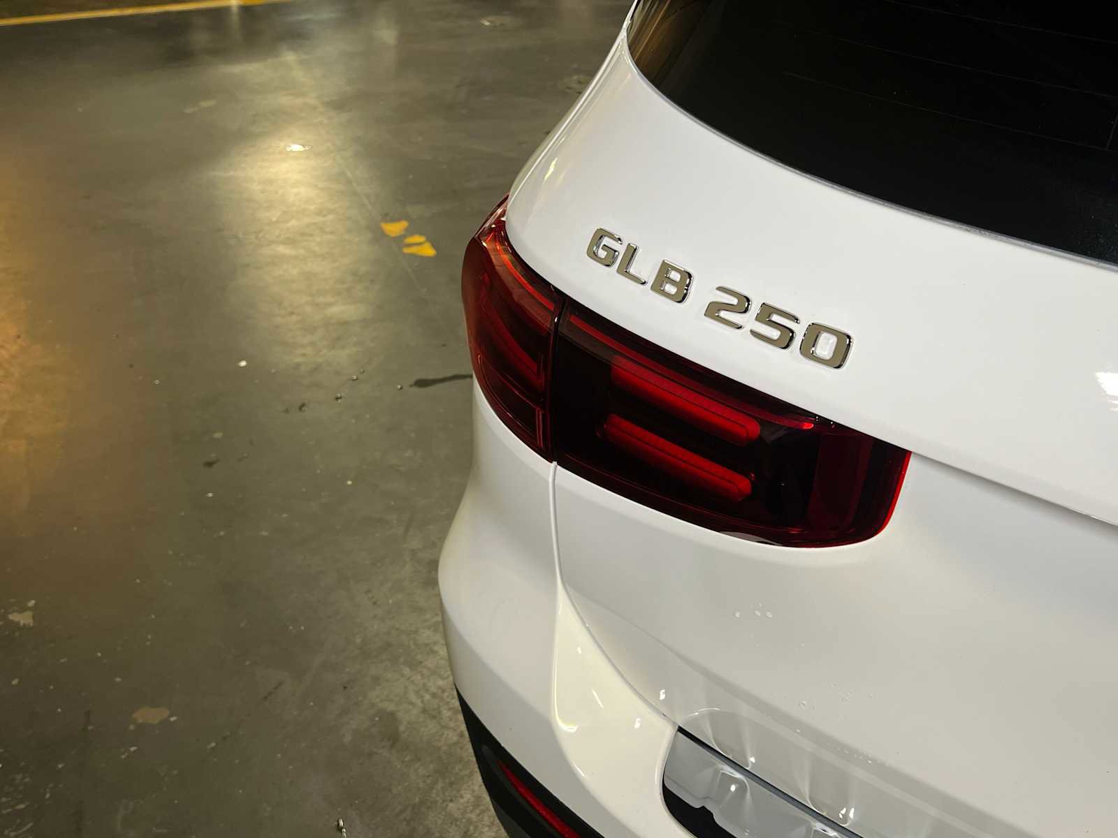 Certified 2025 Mercedes-Benz GLB 250 4MATIC image 15